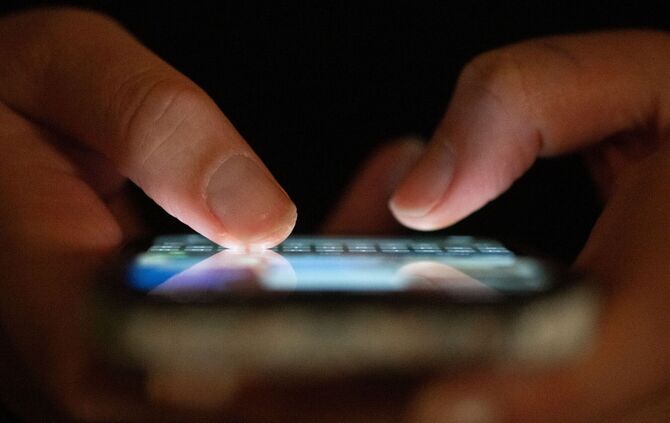 Illustration - Smartphone-Nutzung