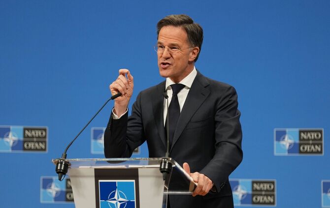 Rutte stellt Bericht zu Bündnisaktivitäten im Jahr 2025 vor