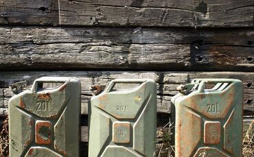 gasoline-canister-708568_1920_0