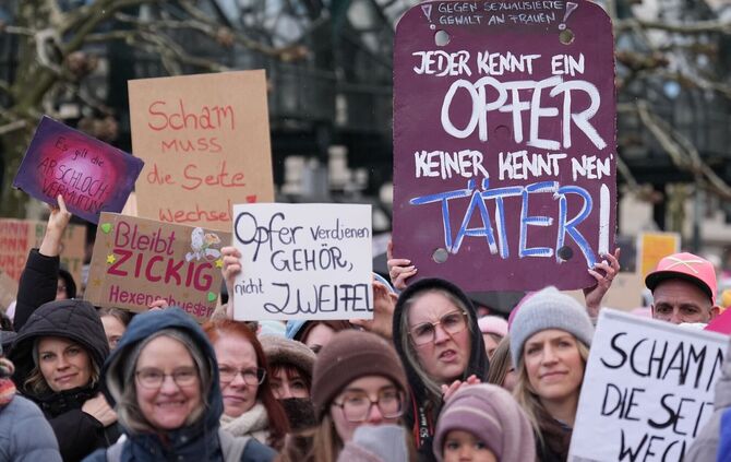 Tausende Menschen versammeln sich seit Tagen in ganz Deutschland auf den Straßen. (Archivbild)