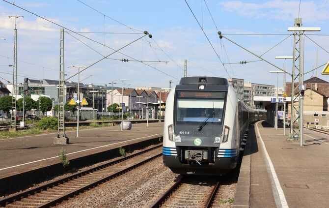 Ein Notarzt-Einsatz beeinträchtigt die S-Bahn (Symbolfoto).