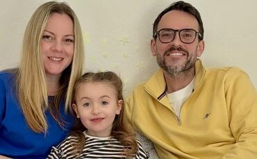 Sabina und Alexander Bosch mit ihrer Tochter Hannah. Die Fünfjährige ist mit einem seltenen Gendefekt zur Welt gekommen.