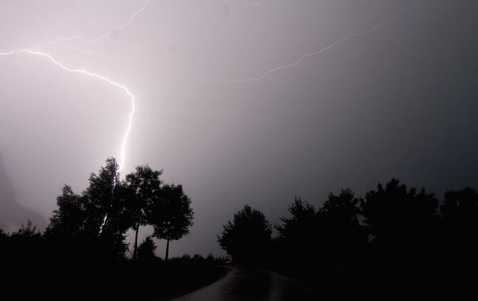 Im Rems-Murr-Kreis und in Stuttgart drohen Gewitter. (Symbolfoto)