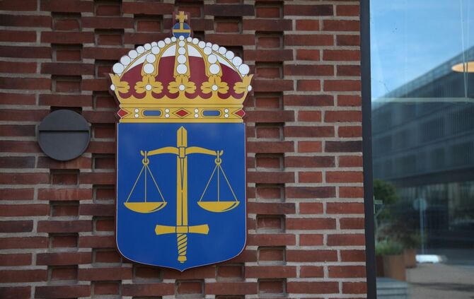 Ein Schwede soll seine Frau zu sexuellen Handlungen mit mehr als 100 Männern gezwungen haben. Jetzt ist Anklage gegen ihn erhobe