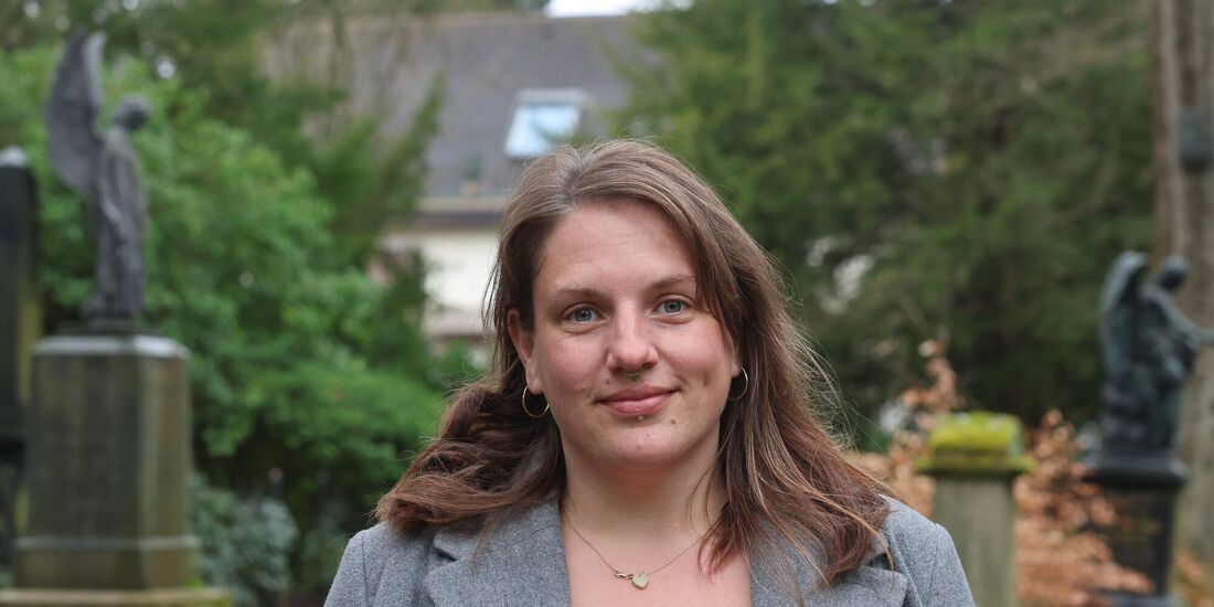 Auch als Trauerrednerin begleitet Katharina Bellmann Menschen ein Stück durch schwere Zeiten.