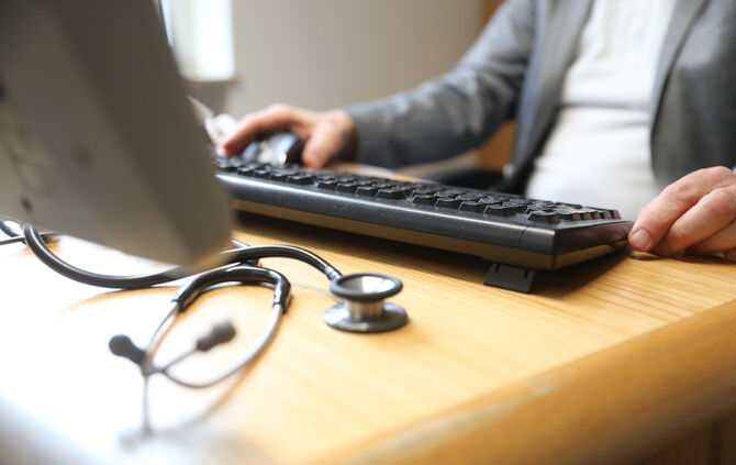 In Waiblingen arbeiten laut den Daten der Kassenärztlichen Vereinigung Baden-Württemberg (KVBW) 37 Hausärzte in 21 Praxen.