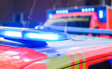 Notarzt und Rettungswagen