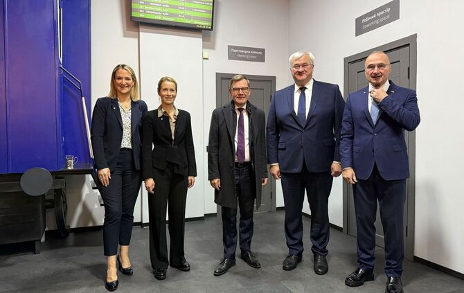 Ukraine-Krieg - EU-Außenminister in Kiew