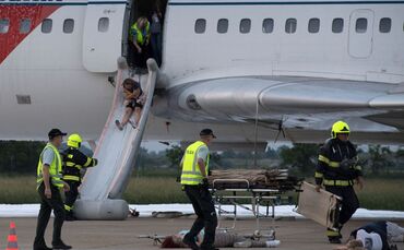 Flugzeug-Evakuierung