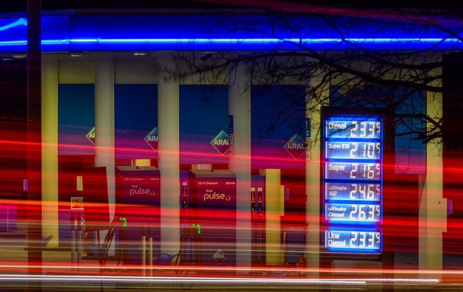 Gibt es um 12 Uhr einen Preissprung?