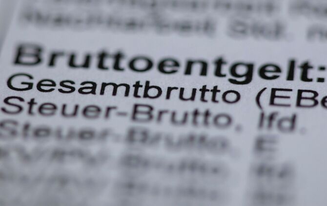 Das Statistische Bundesamt hat die Spanne der Bruttolöhne neu berechnet.