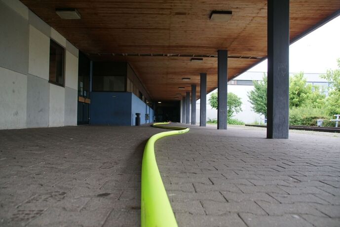 Korb: Dehnfugenbrand in Schule