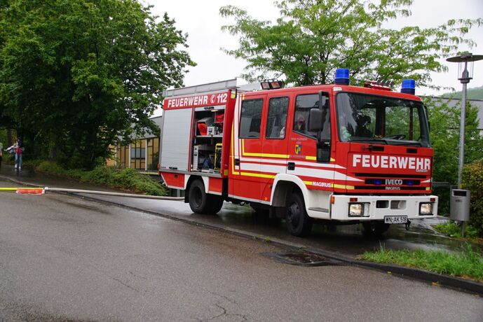 Korb: Dehnfugenbrand in Schule