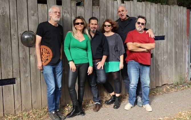 Die Stuttgarter Band Paun Cread spielt im Club junges Europa Celtic Folk Rock mit Klassik-, Jazz- und Rock-Elementen.