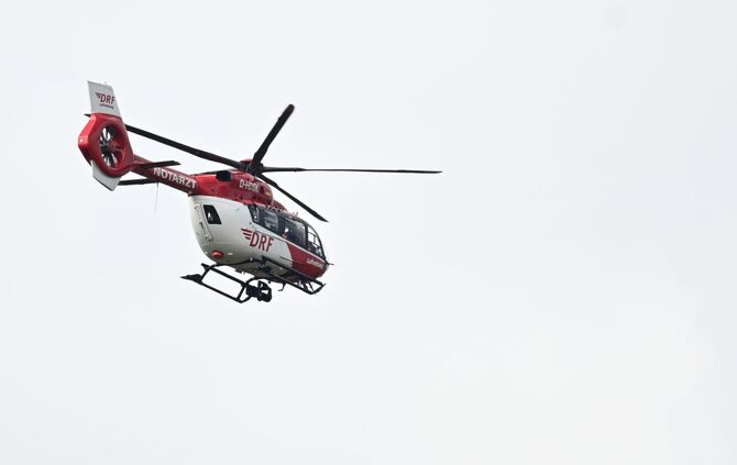 Das Kind wurde per Hubschrauber in eine Klinik gebracht (Symbolbild)
