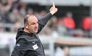 Kann er seinen 1. FC Heidenheim endlich  mal wieder zum Sieg führen? Trainer Frank Schmidt. (Archivbild)