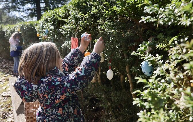Ostereiersuche der TSF in Welzheim: Um an Schokolade zu kommen, muss man sich ein bisschen ins Zeug legen und Aufgaben lösen.