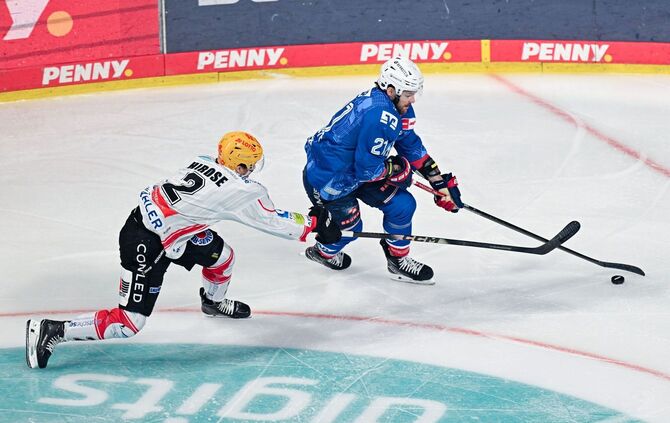 Adler Mannheim - Pinguins Bremerhaven
