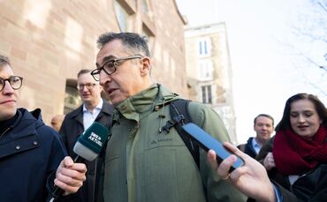 Cem Özdemir (Grüne) hat sich zum Ziel gesetzt, weiter voranzukommen.