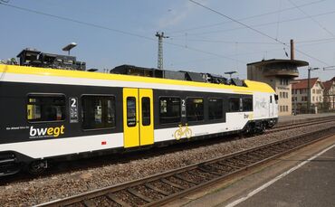 Grund für die nächtlichen Fahrplanabweichungen sind verschiedene Bauarbeitne auf der Strecke (Symbolbild).