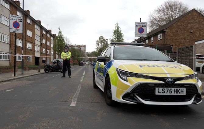 Junge stirbt nach Schießerei in Woolwich