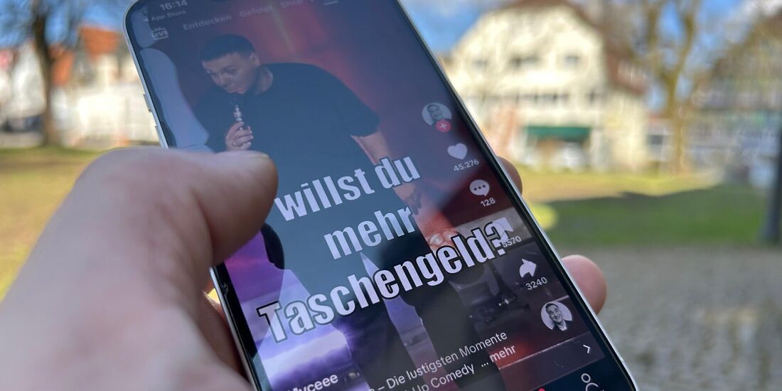 Verlockende Filmchen am laufenden Band: So löst TikTok im Gehirn ein Dopamin-Feuerwerk aus.