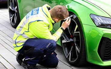 Car-Freitag in Düsseldorf