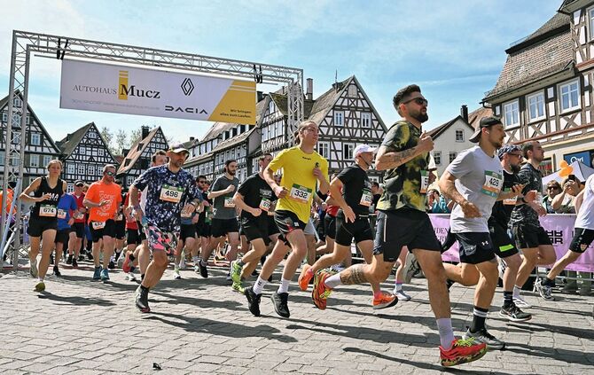 Voriges Jahr waren beim Altstadtlauf in Schorndorf über 1.600 Sportler am Start.