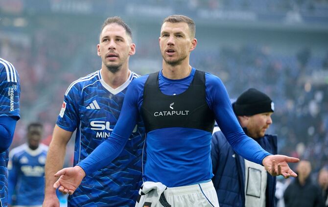 Nikola Katic und Edin Dzeko