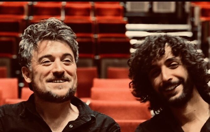 Sänger Ryan O'Reilly und Gitarrist Andrea Vittozzi treten im Zamma auf.