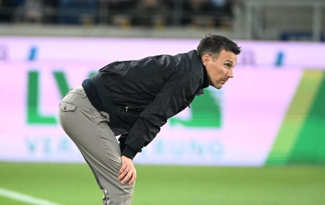 Sieht sich mit Trennungsgerüchten konfrontiert: Christian Eichner. (Archivbild)