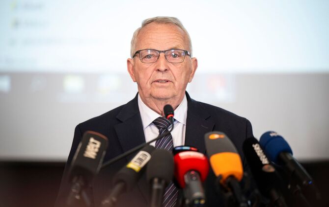 Buckelwal liegt weiter in Wismarer Bucht