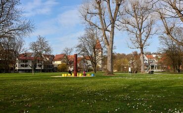 Die Parkanlage "in der Talaue" soll eigentlich zur Erholung dienen, für eine 59-jährige wurde der Besuch zu einem schrecklichen 