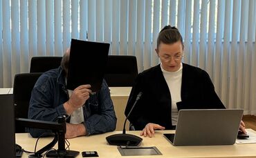 Über Jahre soll der Angeklagte unter anderem seine Stieftochter sexuell missbraucht haben.