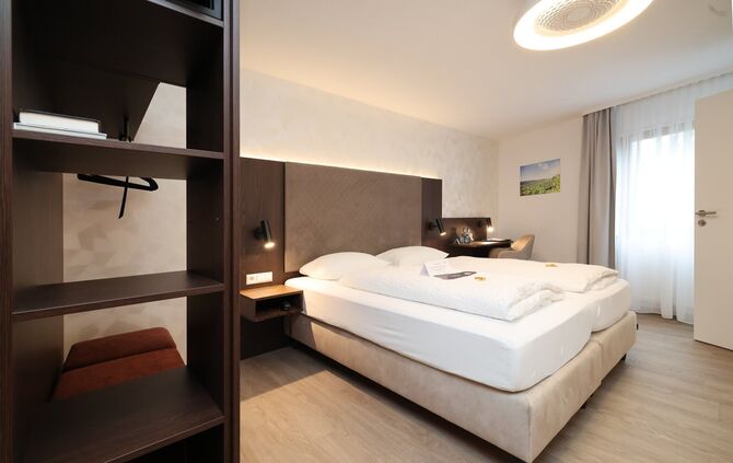 In Schorndorf sollen Beherbergungsgäste ab dem 1. August 2026 zusätzlich 3,50 Euro Übernachtungssteuer zahlen. Waiblingen will b