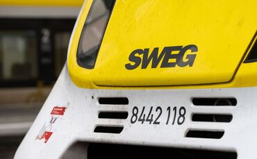 Zug des Bahnunternehmens SWEG