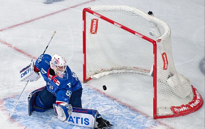 Adler Mannheim - EHC Red Bull München