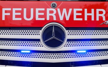 In zwei Wälder im Südwesten musste die Feuerwehr mit großem Aufgebot ausrücken. (Symbolbild)