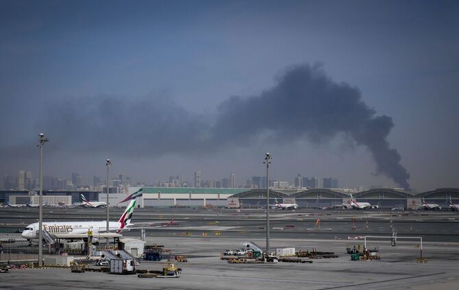 Iran-Krieg - Flughafen in Dubai
