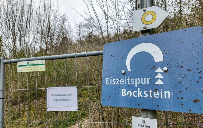 Achtjährige stürzt beim Wandern in Höhle