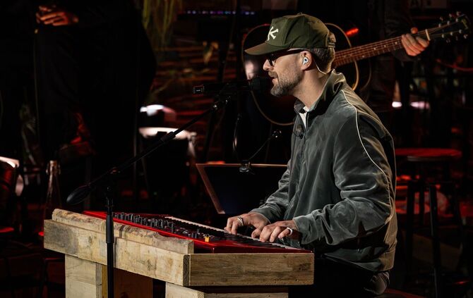 Mark Forster kommt bei «Sing meinen Song» emotional an seine Grenzen.