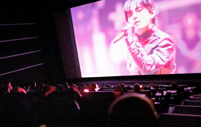 Boyband BTS startet Tournee - live zu sehen im Kino