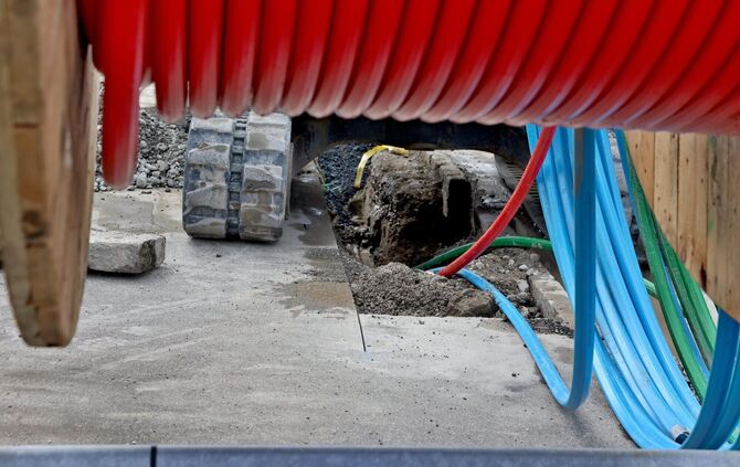 Schnelles Internet durch Glasfaser (Symbolfoto) wird immer wichtiger. Die Stadtwerke Weinstadt bauen das Netz seit vielen Monate