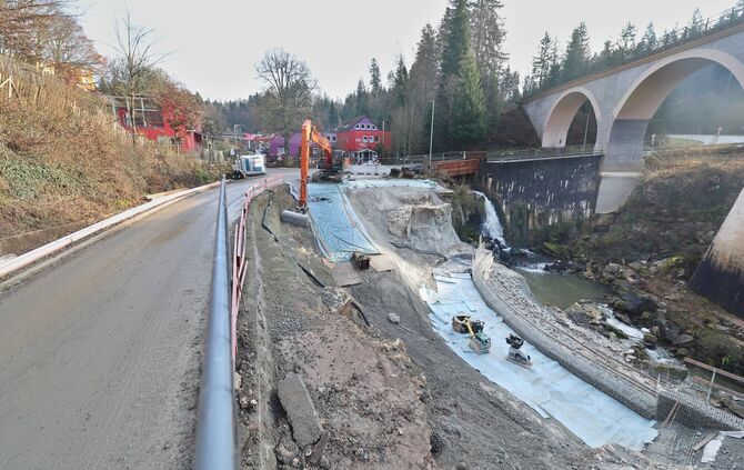 An dieser Stelle waren die Schäden durch das Hochwasser im Juni 2024 am größten. Die Arbeiten sind nun so gut wie abgeschlossen.