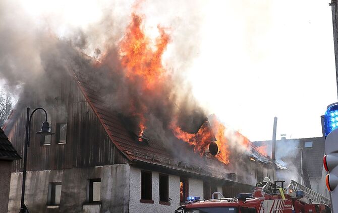 Feuer in Einfamilienhaus – 92-Jährige tot