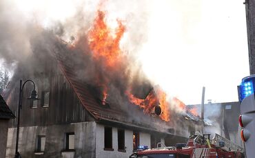 Feuer in Einfamilienhaus – 92-Jährige tot