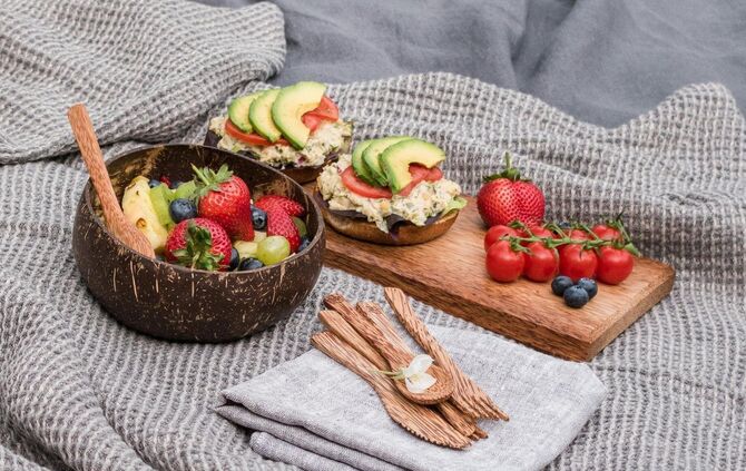 Gibt's was Schöneres als ein leckeres Picknick? Bei den Vespertouren im Schwäbisch-Fränkischen Wald gibt's das mitgeliefert. (Sy