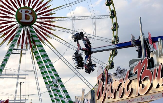 Am 18. April beginnt das Stuttgarter Frühlingsfest mit dem Fassanstich.