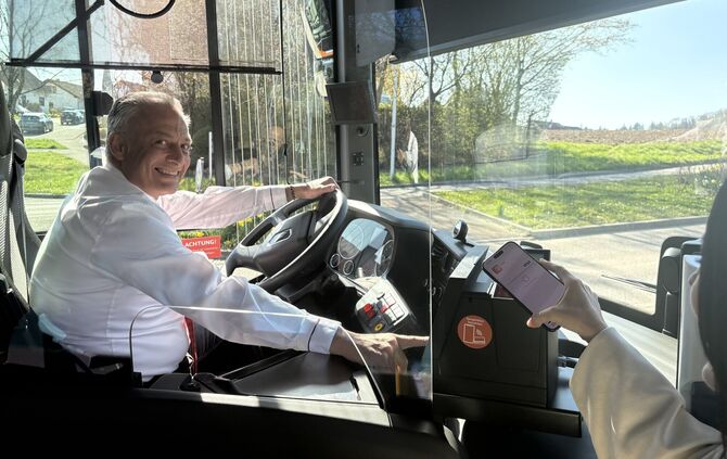 Bargeldloses Bezahlen ist schnell und praktisch.