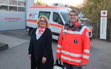 DRK-Vorsitzende und Erste Bürgermeisterin a.D. Christiane Dürr und stv. Bereitschaftsleiter Stefan Baumann.